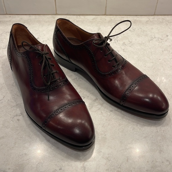 Magnanni Brown Leather Lace Up Cap Toe Dress Shoes, size 9 - Picture 2 of 5